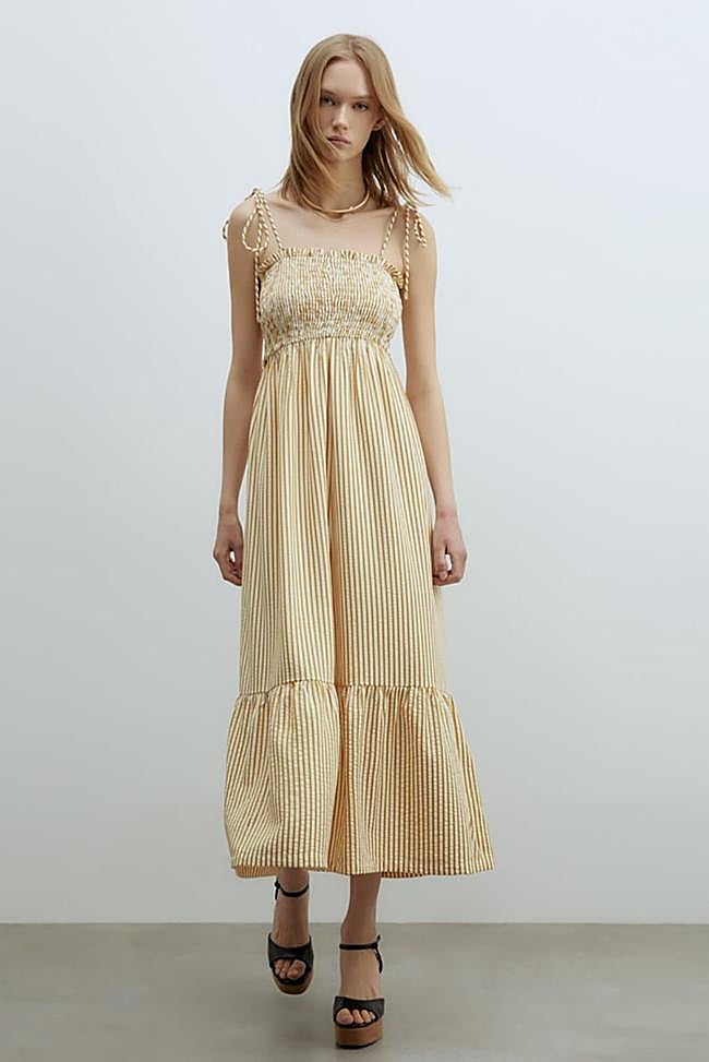 9 Vestidos Con Nido De Abeja Para Verano Sientan De Maravilla Y Son 9-vestidos-con-nido-de-abeja-para-verano-sientan-de-maravilla-y-son